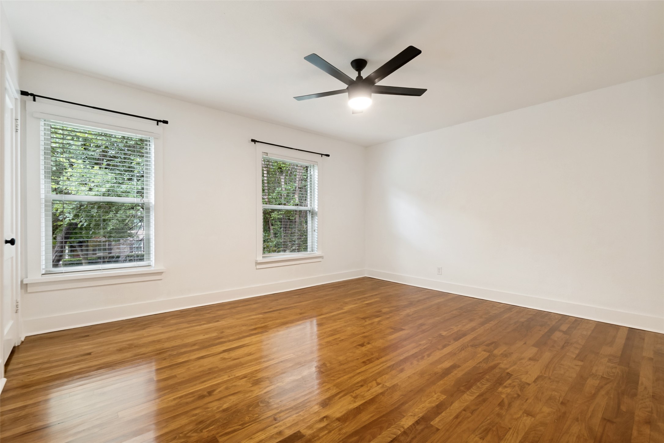 6490 Bordeaux Avenue Dallas TX 75209