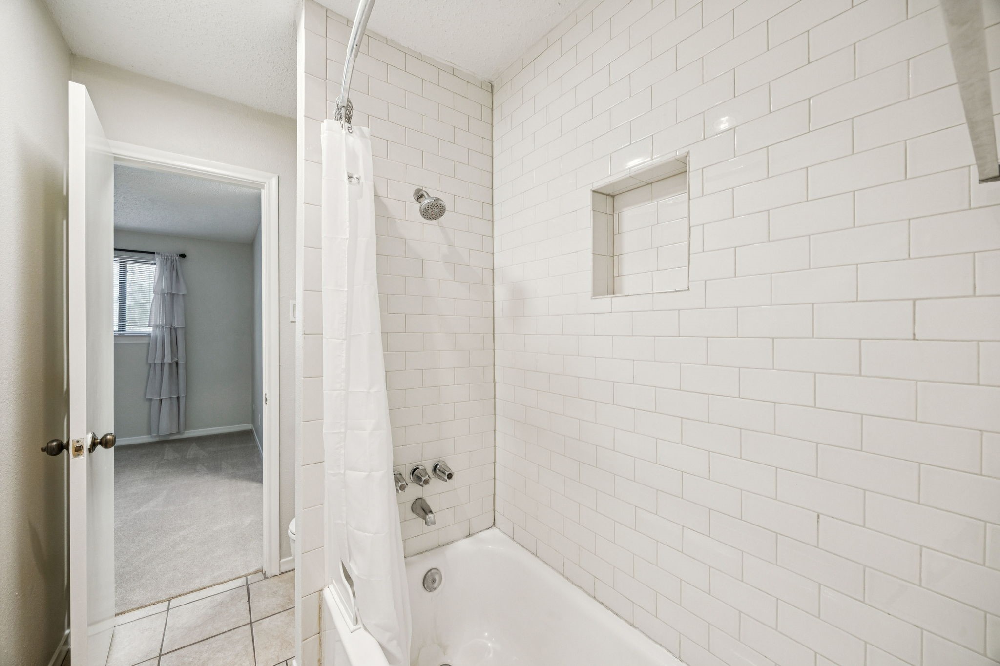 6742 E Northwest Highway Dallas TX 75231