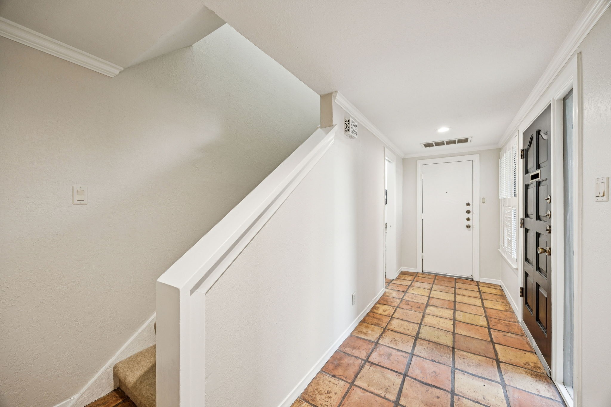 6742 E Northwest Highway Dallas TX 75231