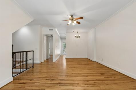 5726 La Vista Drive Dallas TX 75206