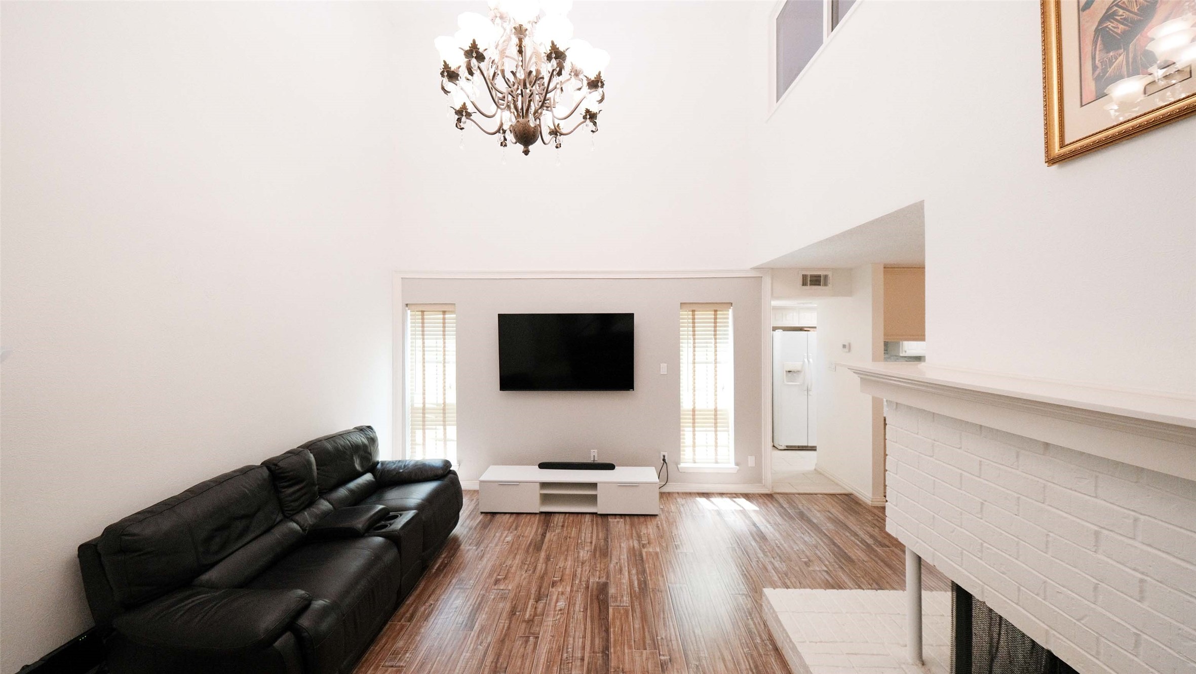 2808 Ursa Circle Garland TX 75044