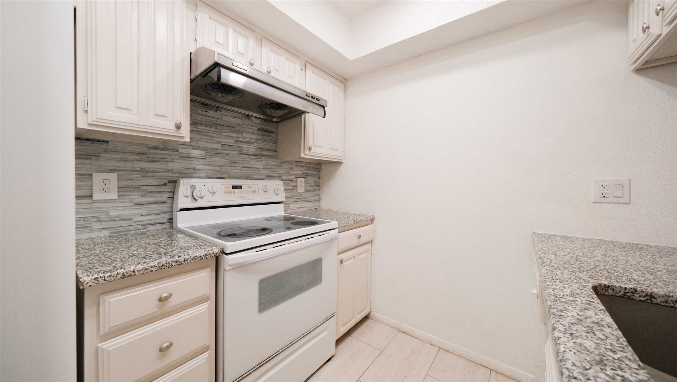 2808 Ursa Circle Garland TX 75044