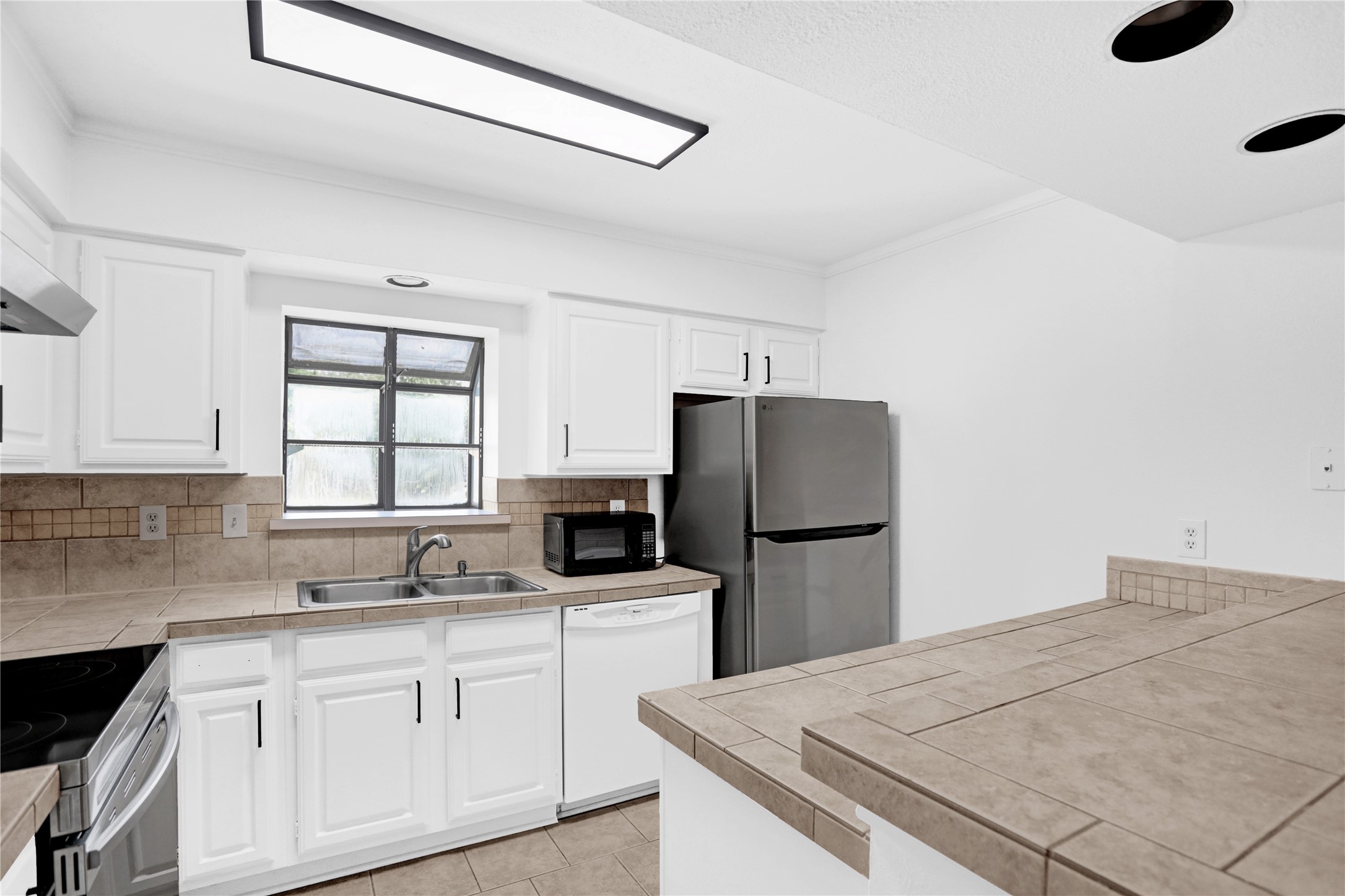 15221 Berry Trail Dallas TX 75248