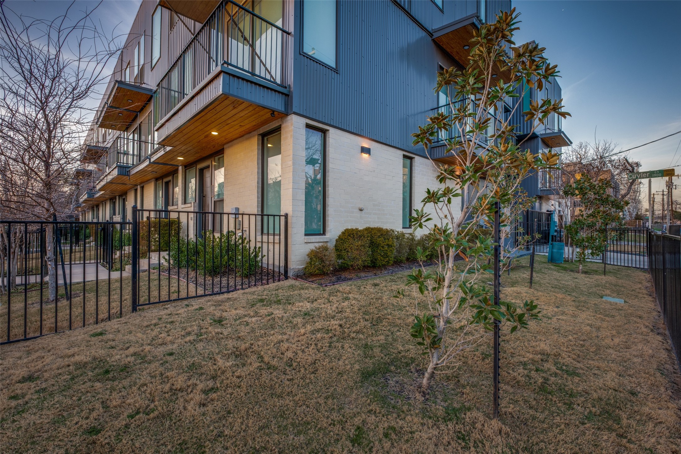 1914 Annex Avenue Dallas TX 75204