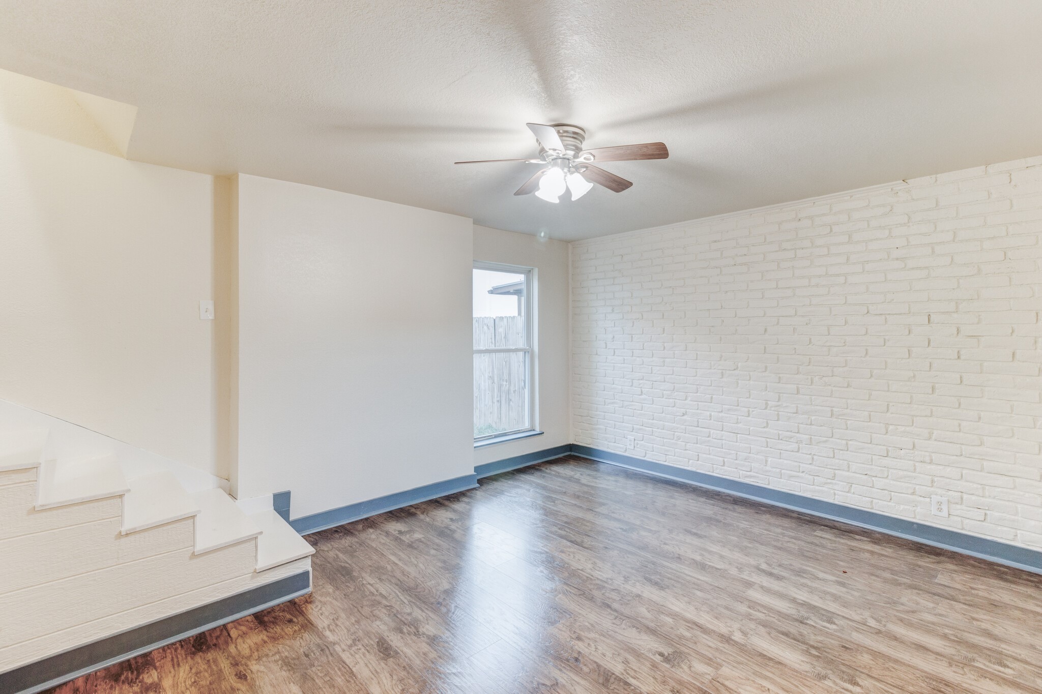 4511 Alamosa Fort Worth TX 76119