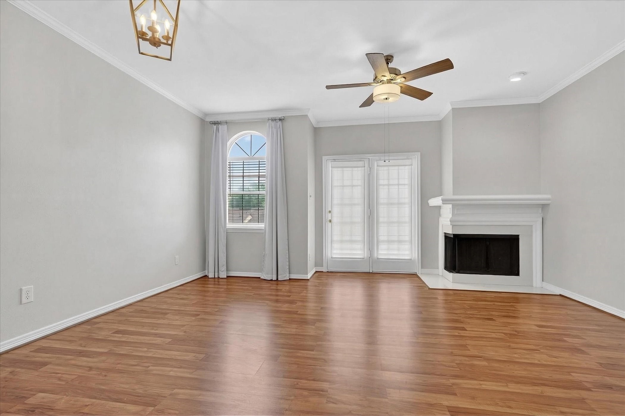 5325 Bent Tree Forest Drive Dallas TX 75248