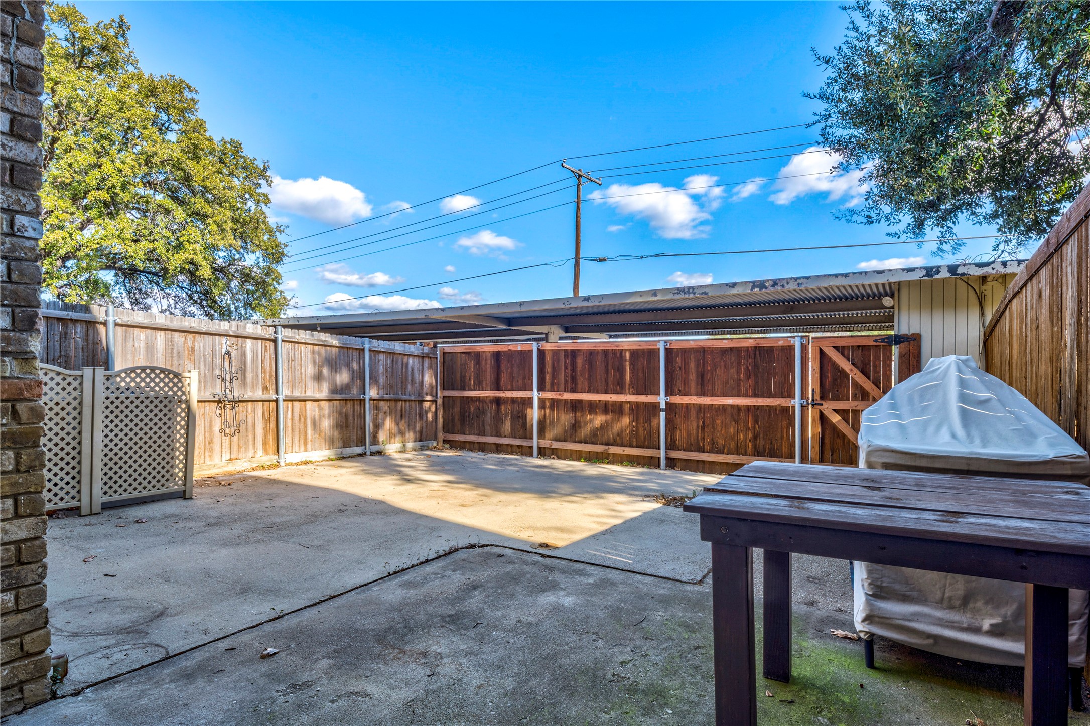 531 Towne House Lane Richardson TX 75081