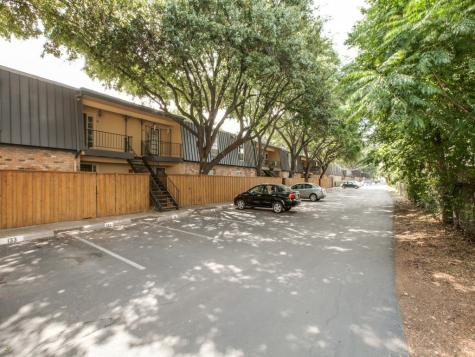 5212 Fleetwood Oaks Avenue Dallas TX 75235