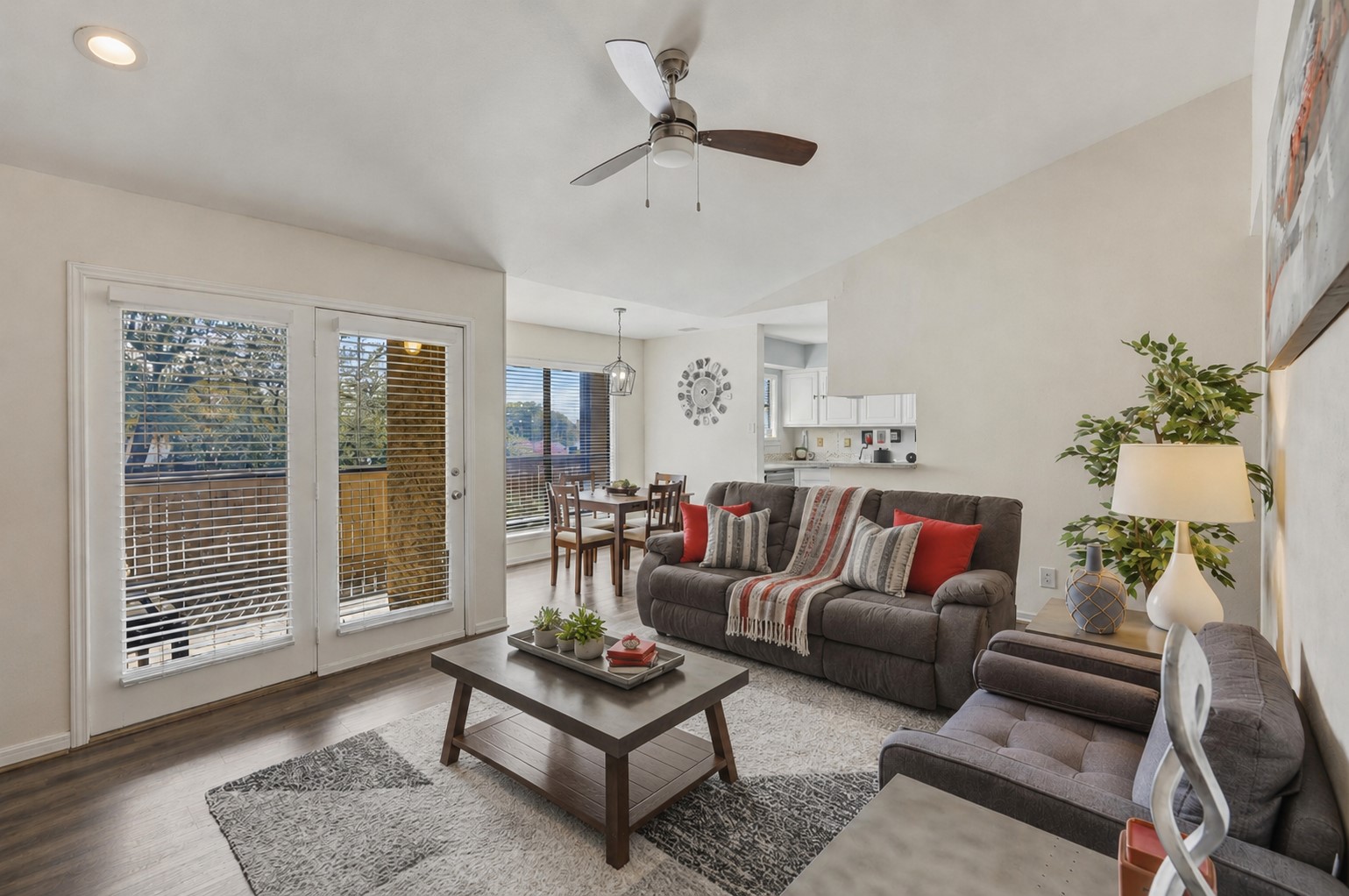 1900 Cloisters Drive Arlington TX 76011