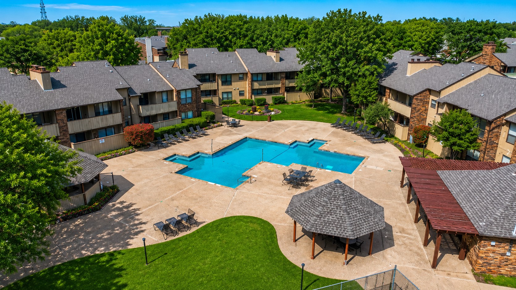 1900 Cloisters Drive Arlington TX 76011