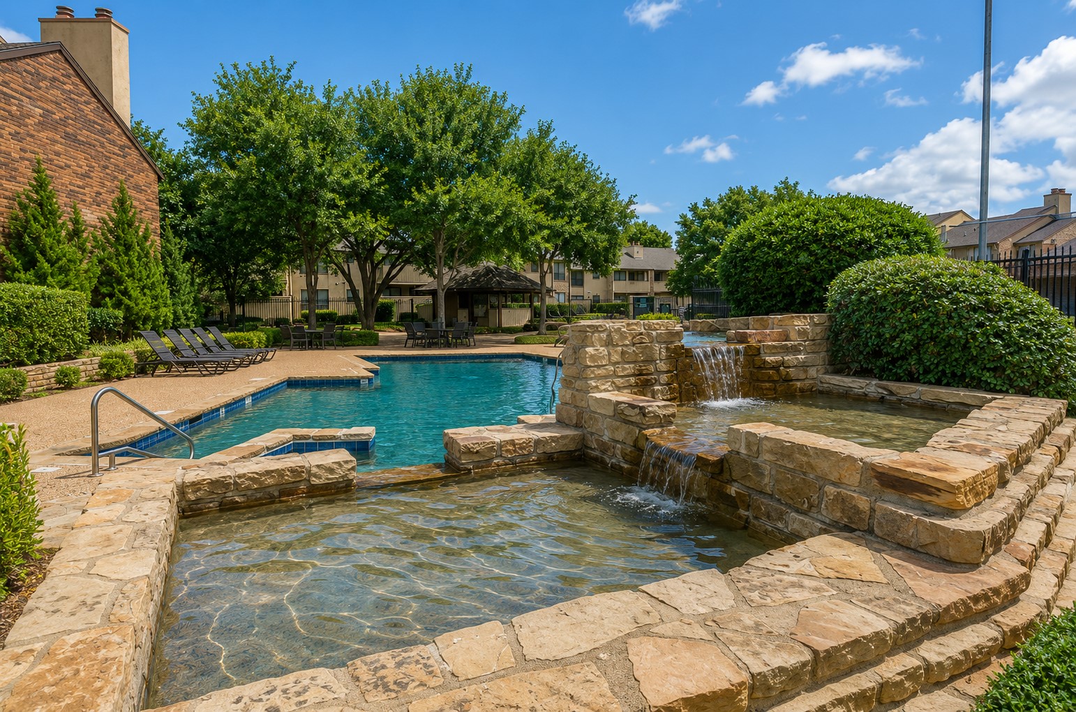 1900 Cloisters Drive Arlington TX 76011