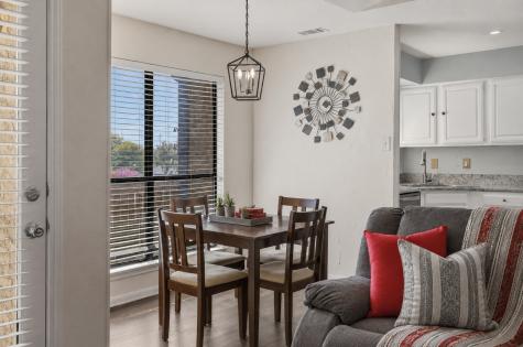 1900 Cloisters Drive Arlington TX 76011