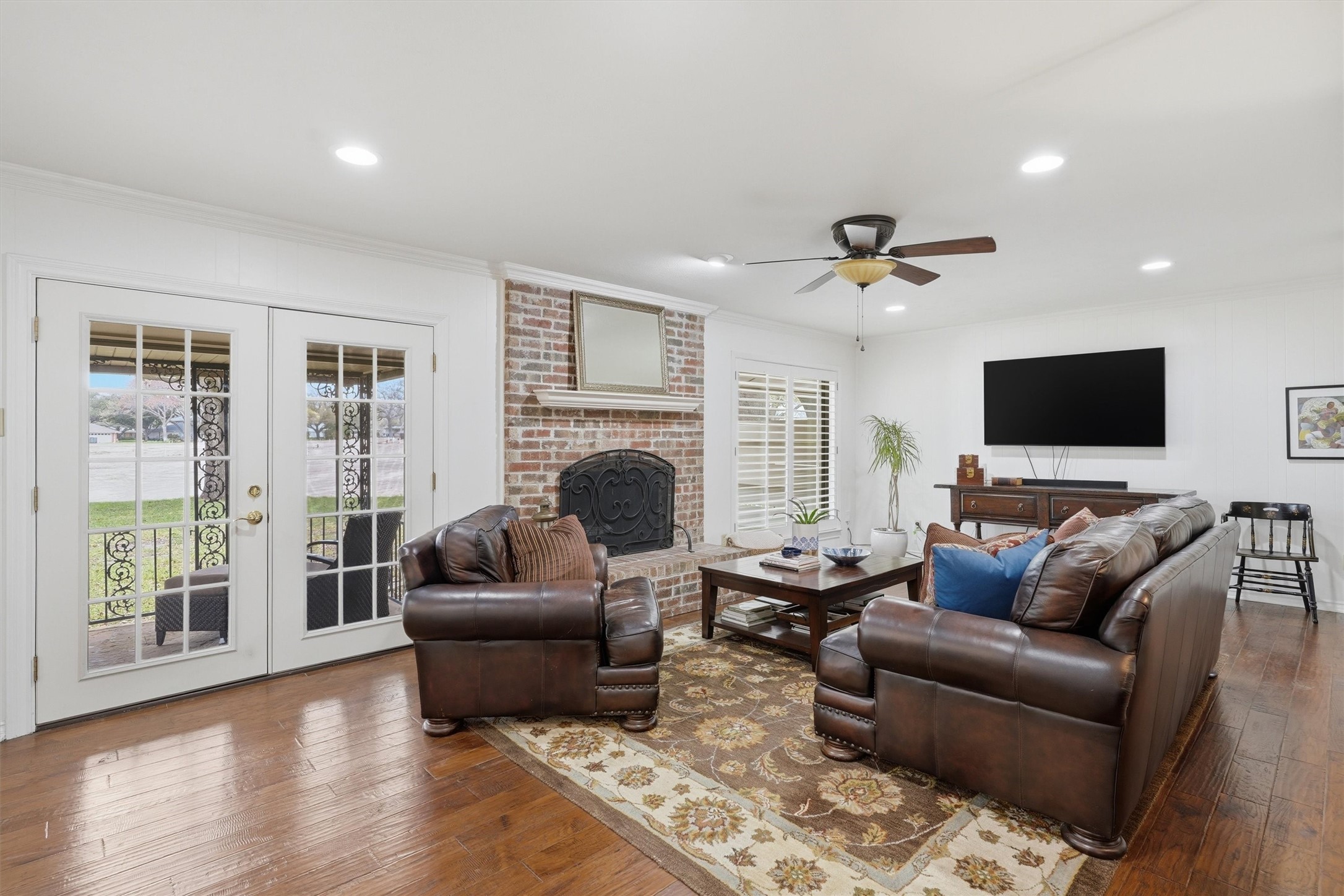 79 One Main Place Benbrook TX 76126