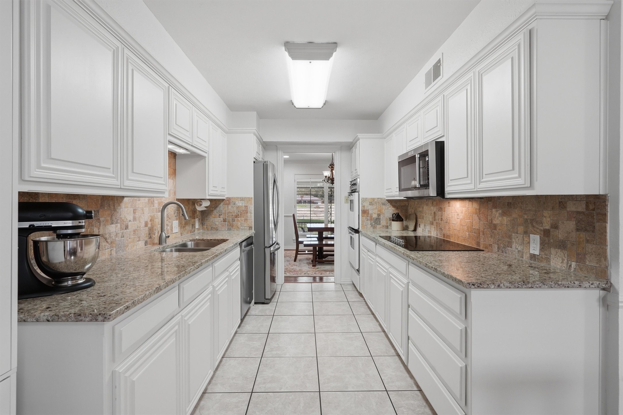 79 One Main Place Benbrook TX 76126