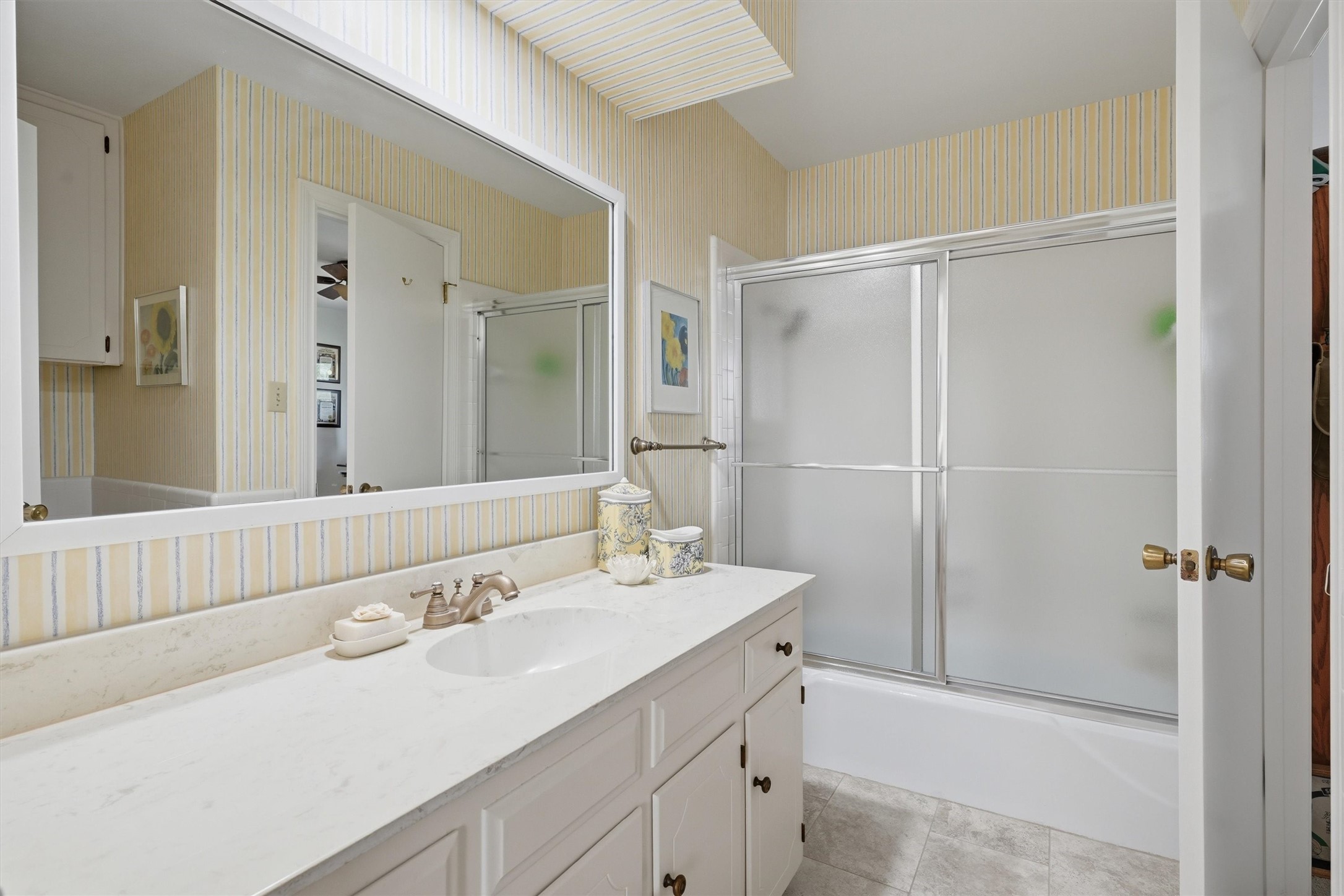 79 One Main Place Benbrook TX 76126