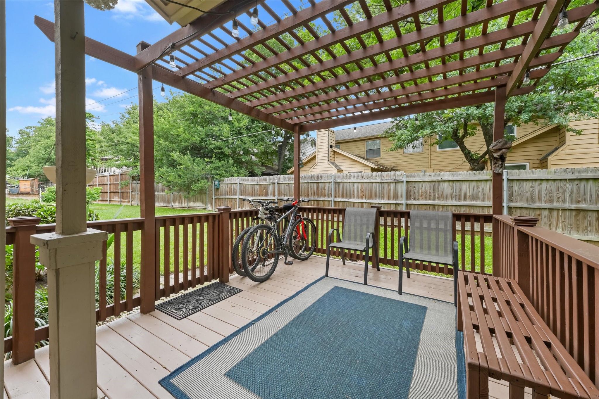 1463 Meadowood Village Drive Fort Worth TX 76120