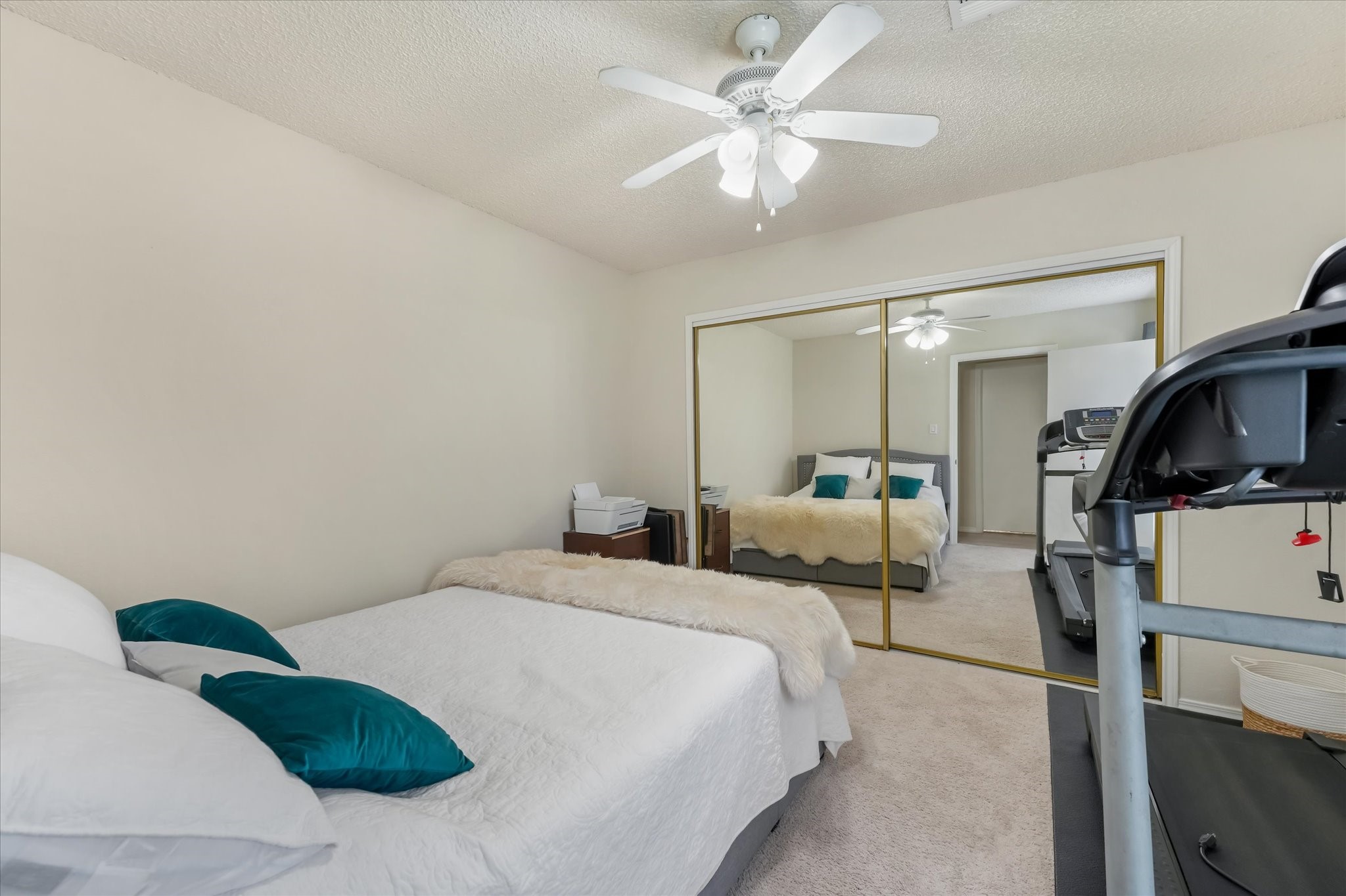 1463 Meadowood Village Drive Fort Worth TX 76120