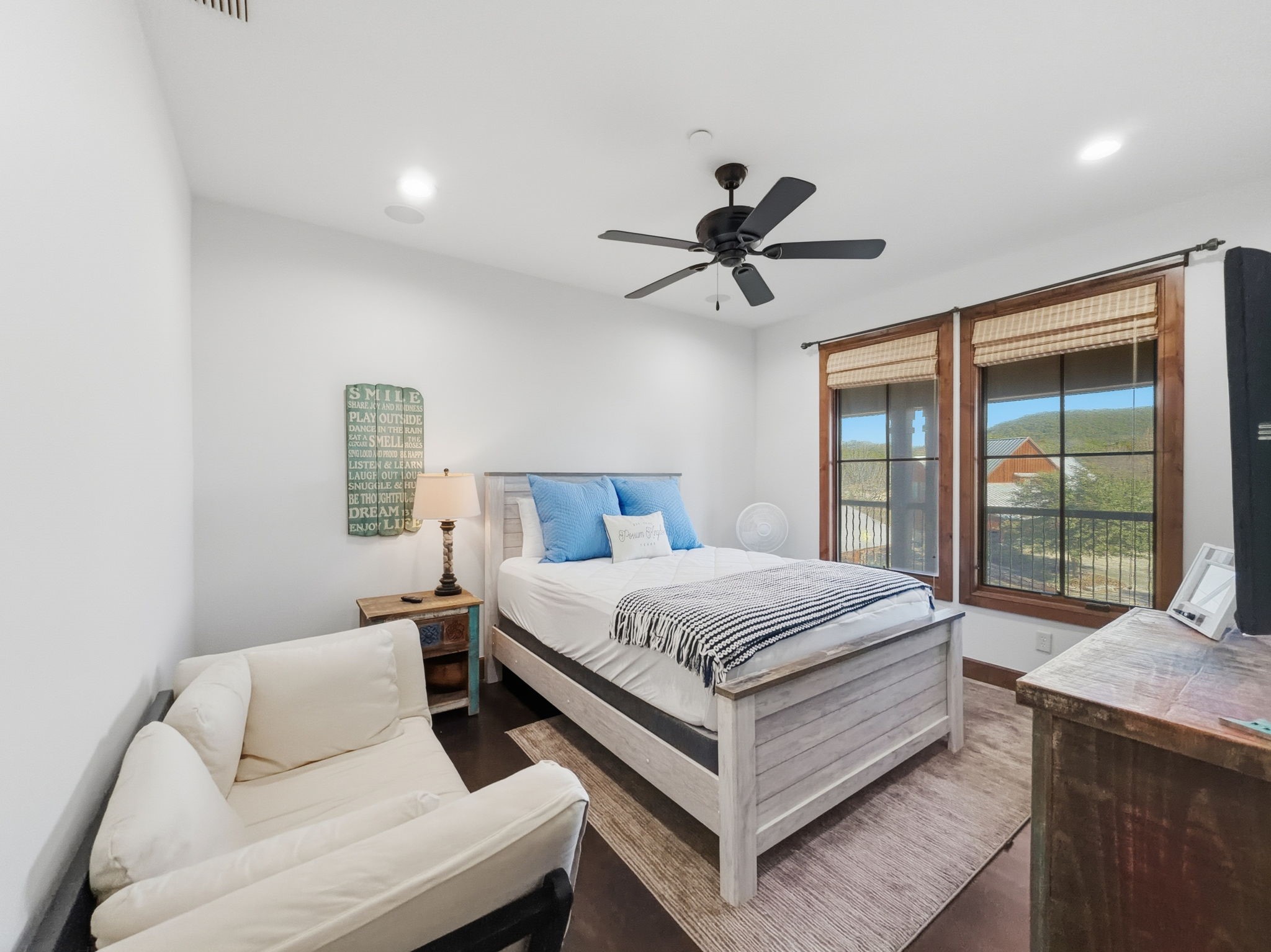 2033 Harbor Way Graford TX 76449
