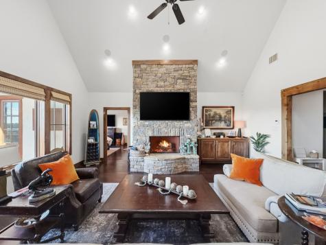 2033 Harbor Way Graford TX 76449