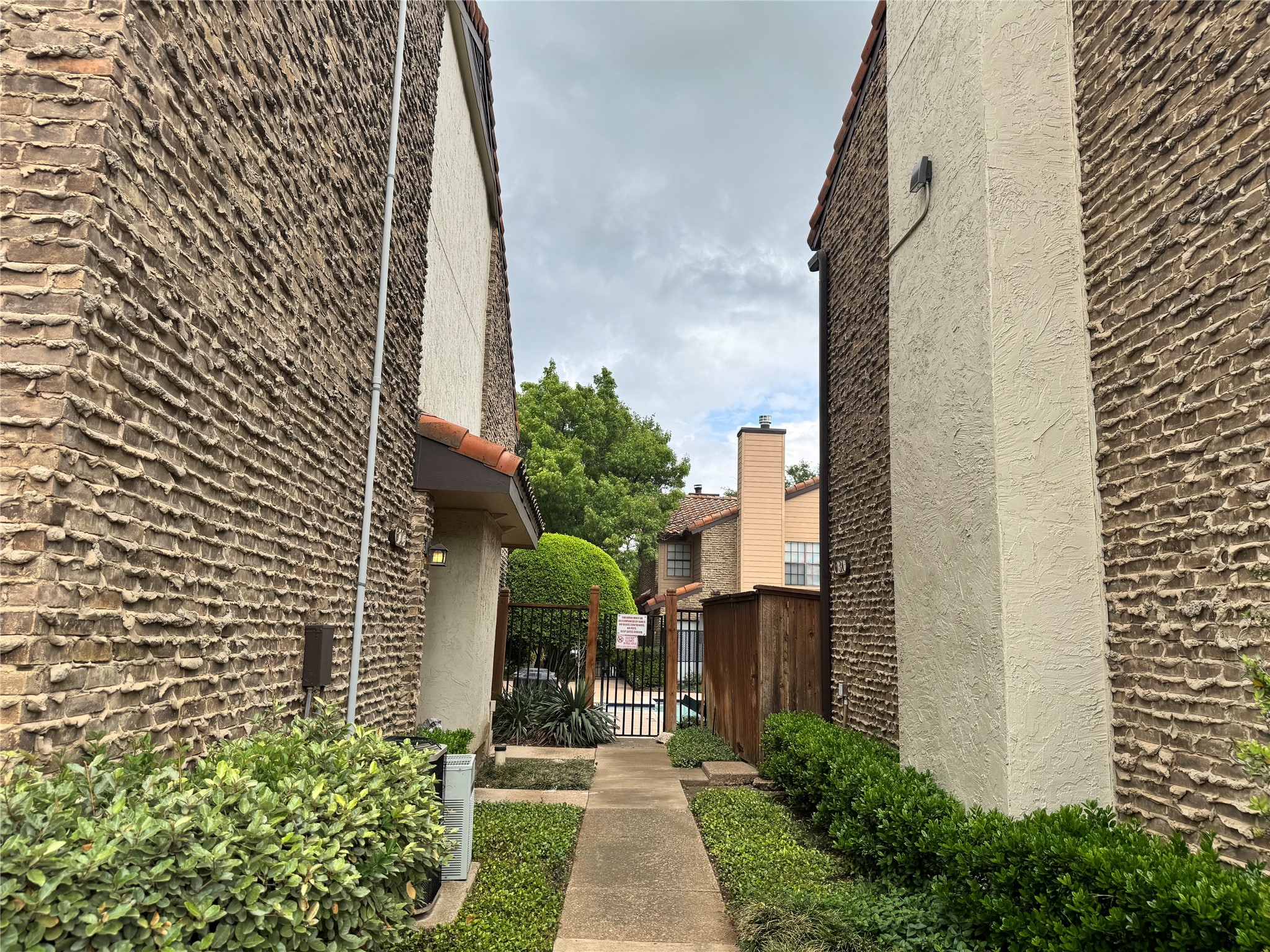 5626 Preston Oaks Road Dallas TX 75254