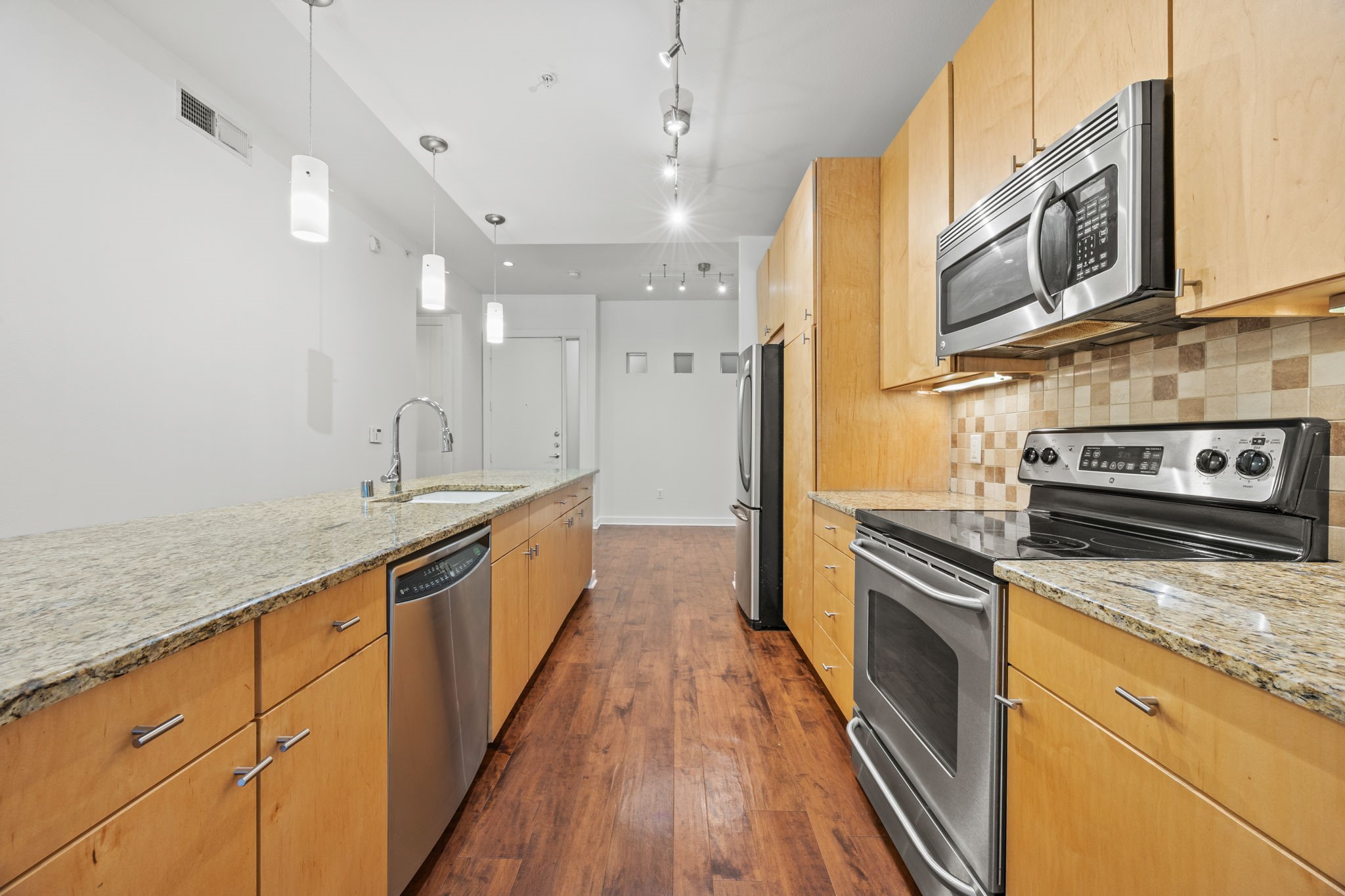 2950 Mckinney Avenue Dallas TX 75204