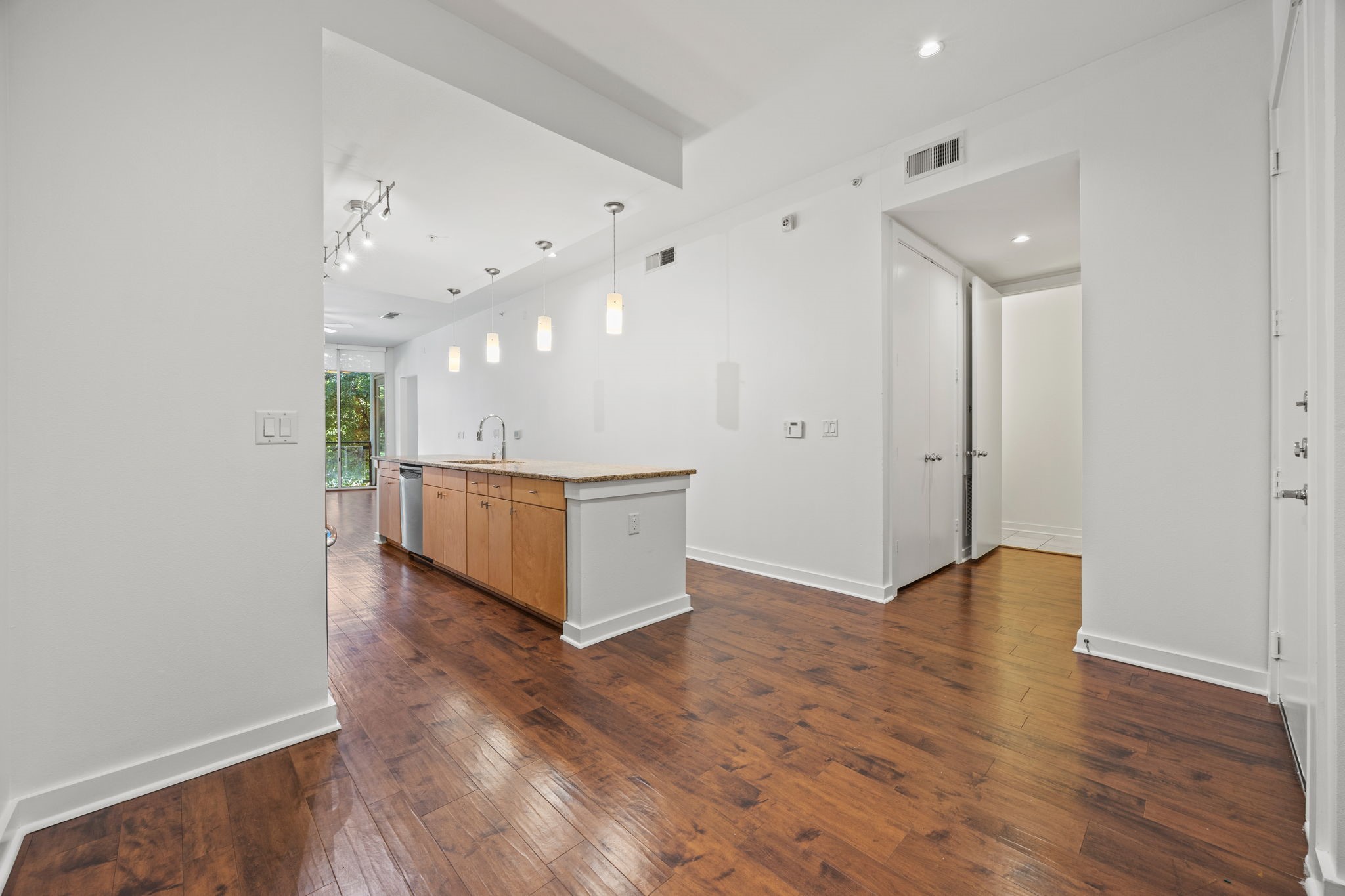 2950 Mckinney Avenue Dallas TX 75204