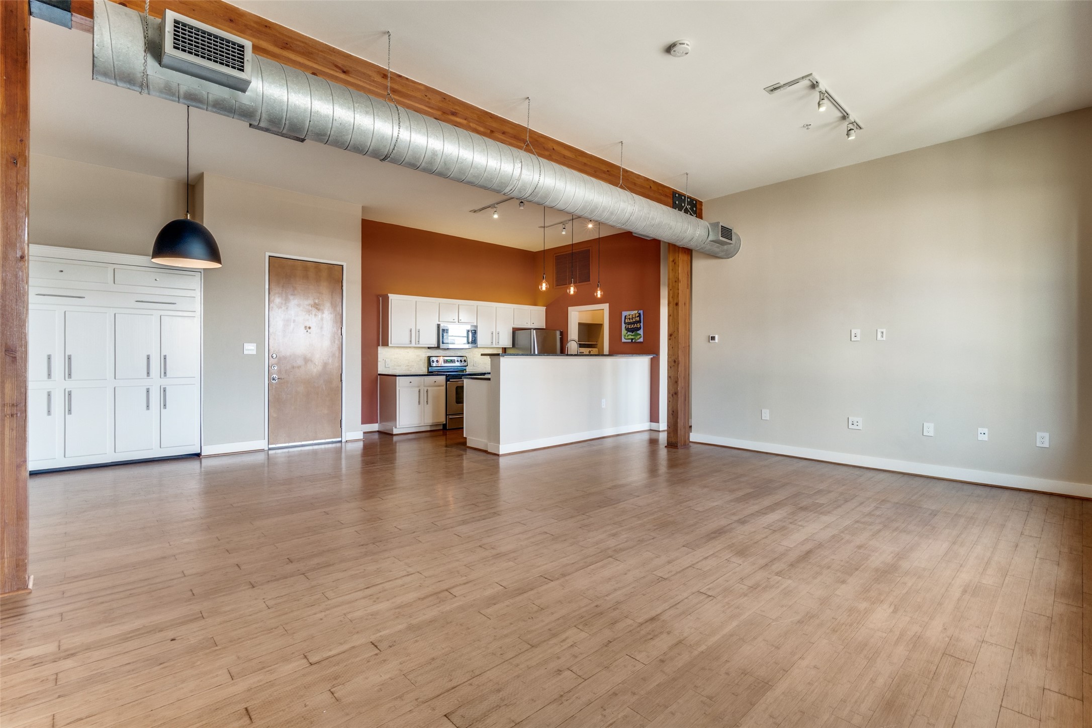 2502 Live Oak Street Dallas TX 75204