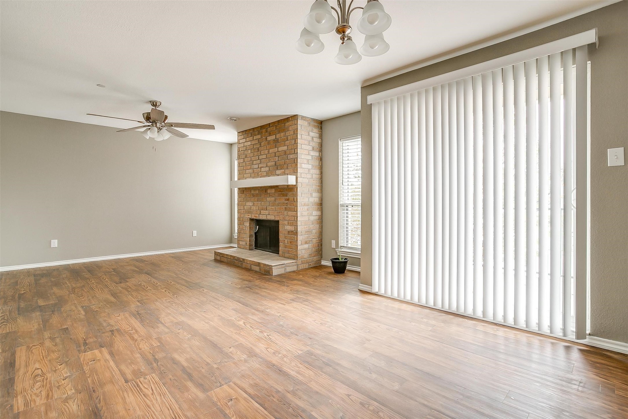 5806 Marvin Loving Drive Garland TX 75043