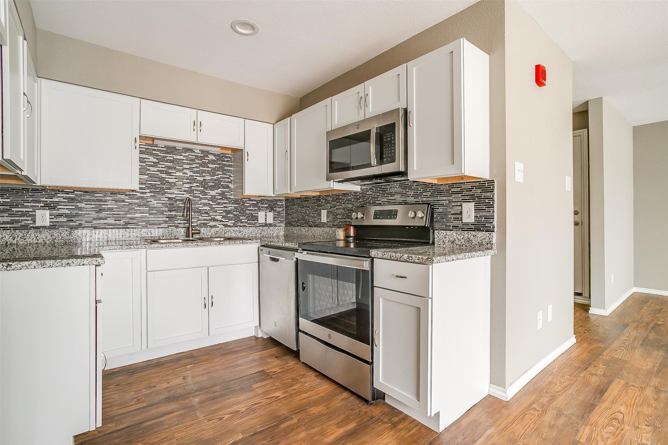 5806 Marvin Loving Drive Garland TX 75043