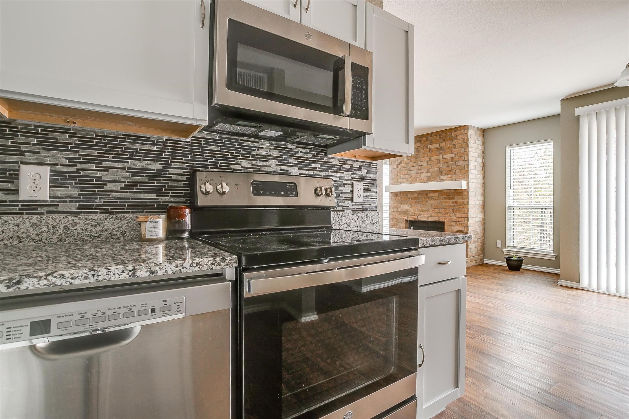 5806 Marvin Loving Drive Garland TX 75043