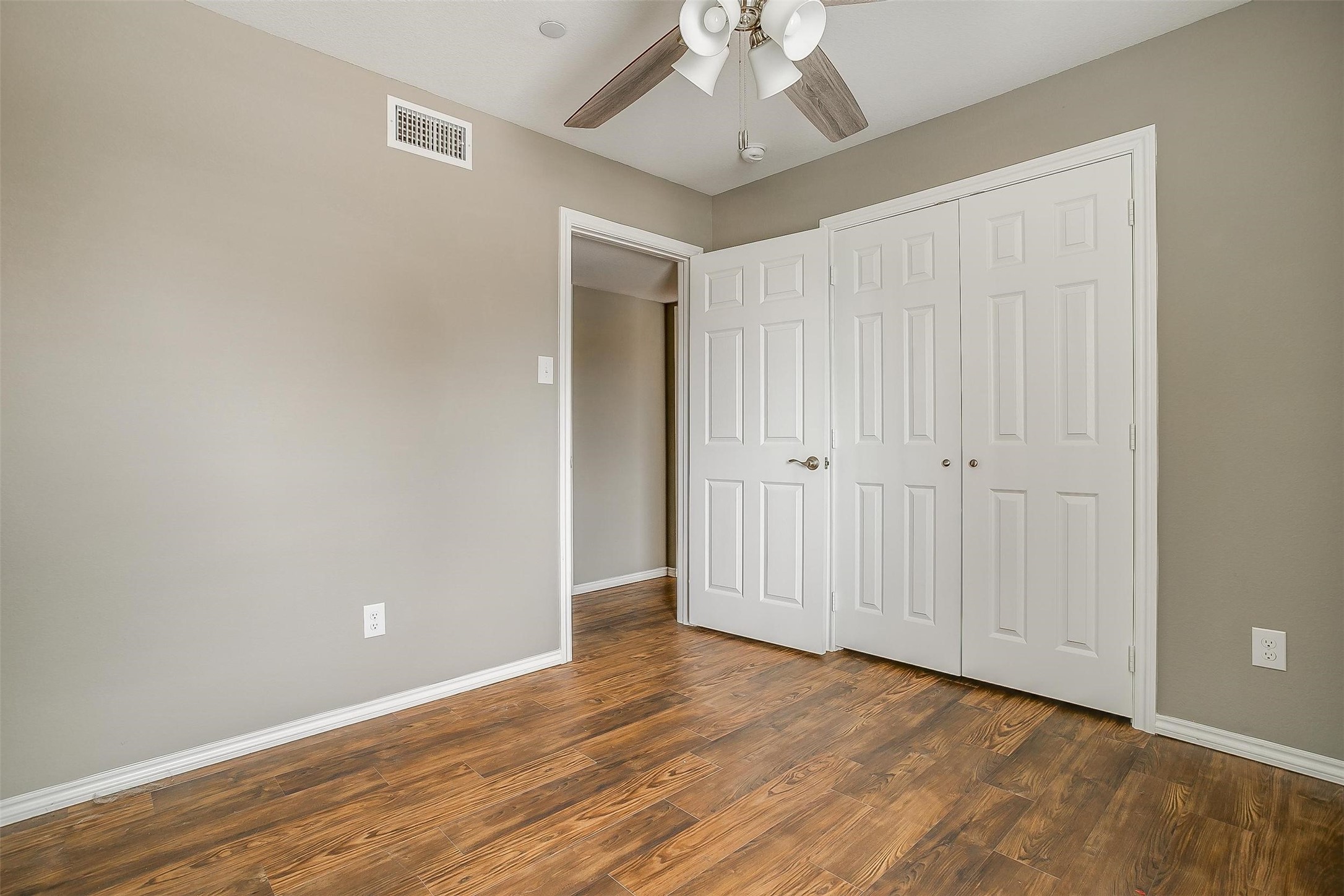 5806 Marvin Loving Drive Garland TX 75043