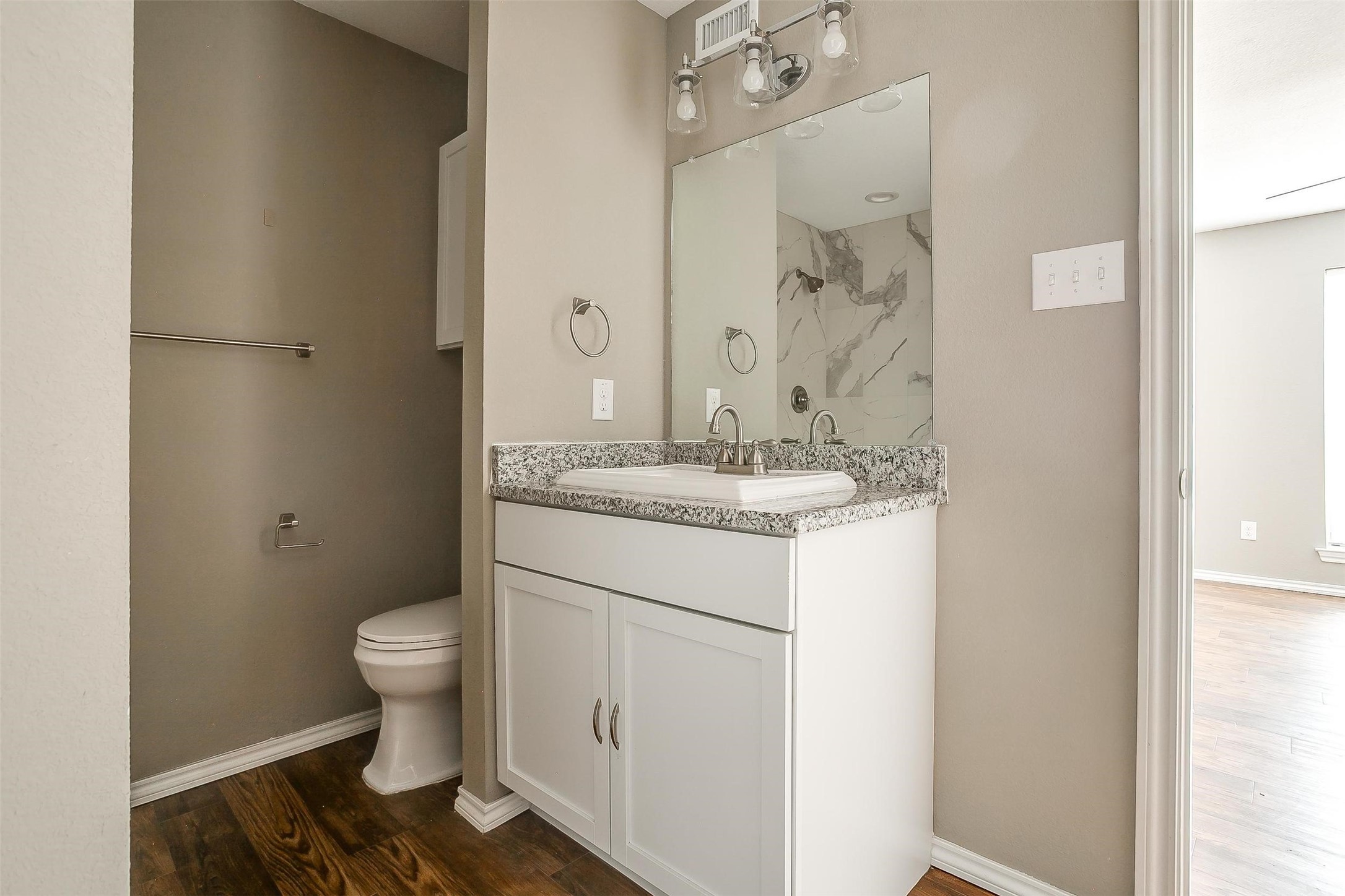5806 Marvin Loving Drive Garland TX 75043