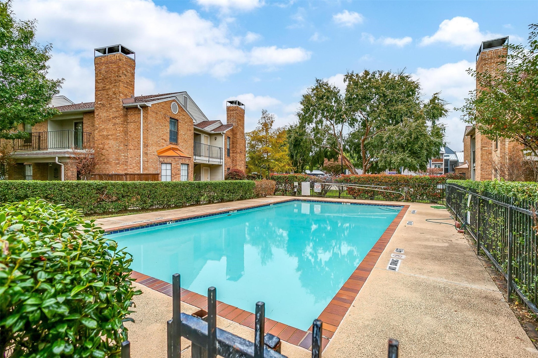 5806 Marvin Loving Drive Garland TX 75043