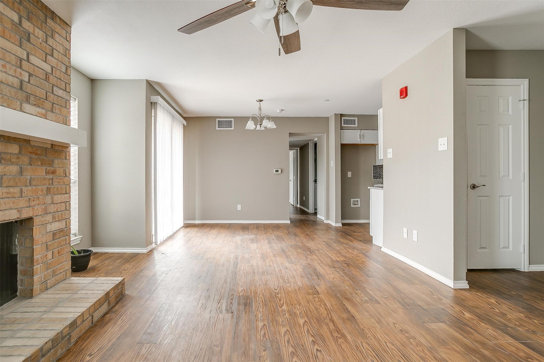 5806 Marvin Loving Drive Garland TX 75043