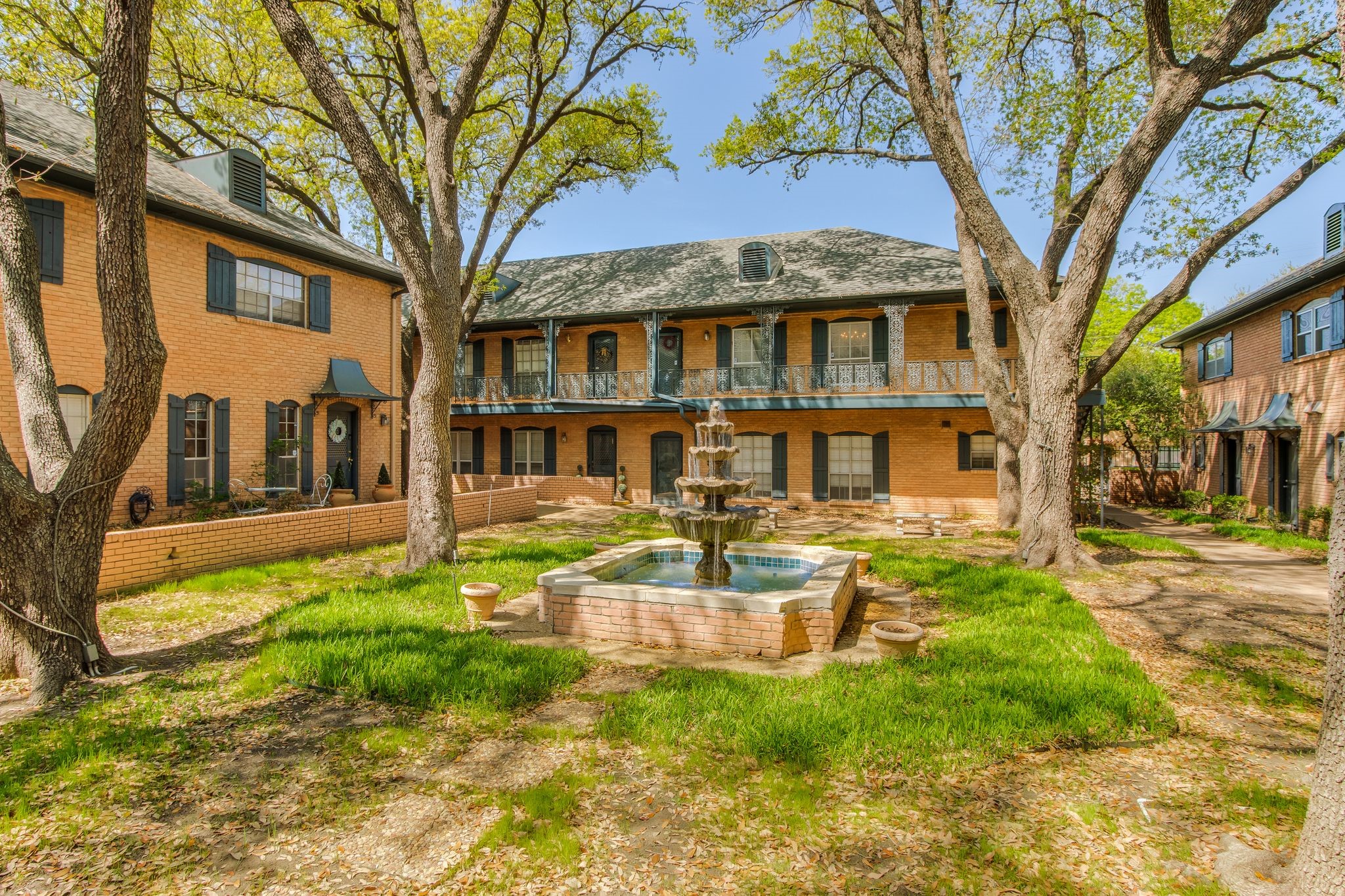 6023 E University Boulevard Dallas TX 75206