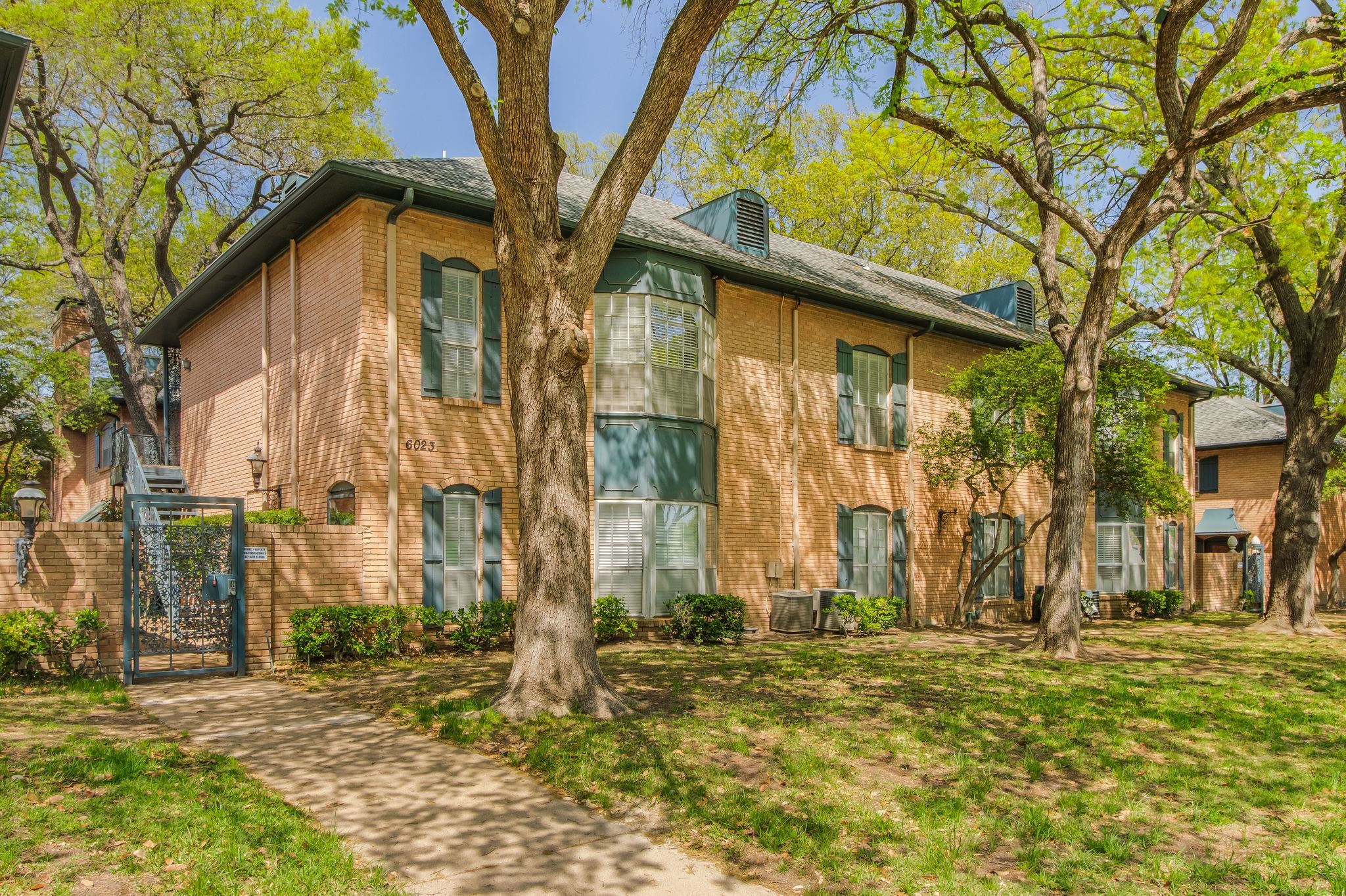 6023 E University Boulevard Dallas TX 75206