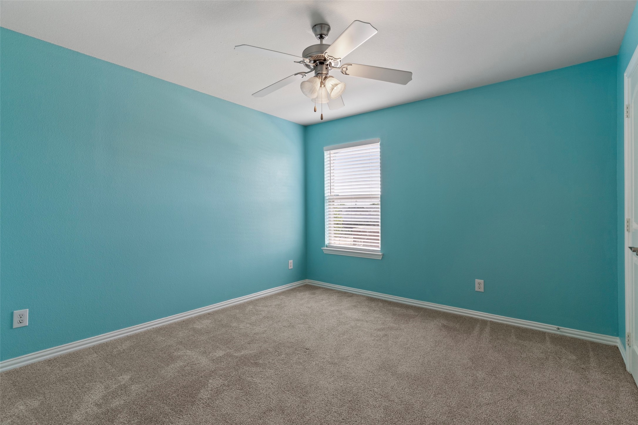 406 Hamilton Street Lewisville TX 75067
