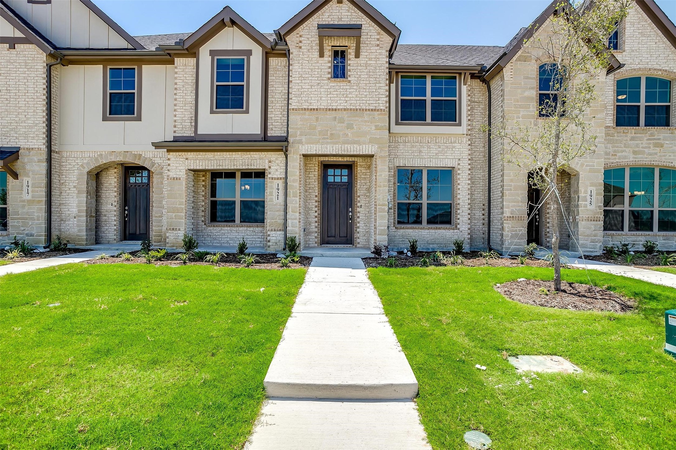 817 Homeplace Circle Mansfield TX 76063