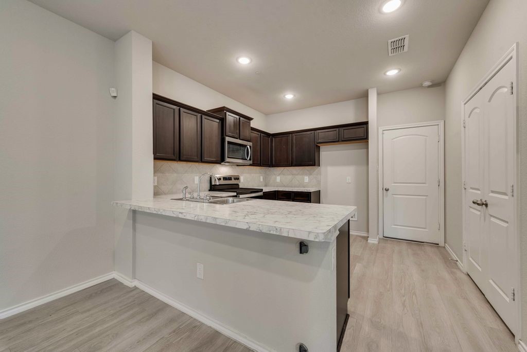 2224 Davenport Drive Denton TX 76207