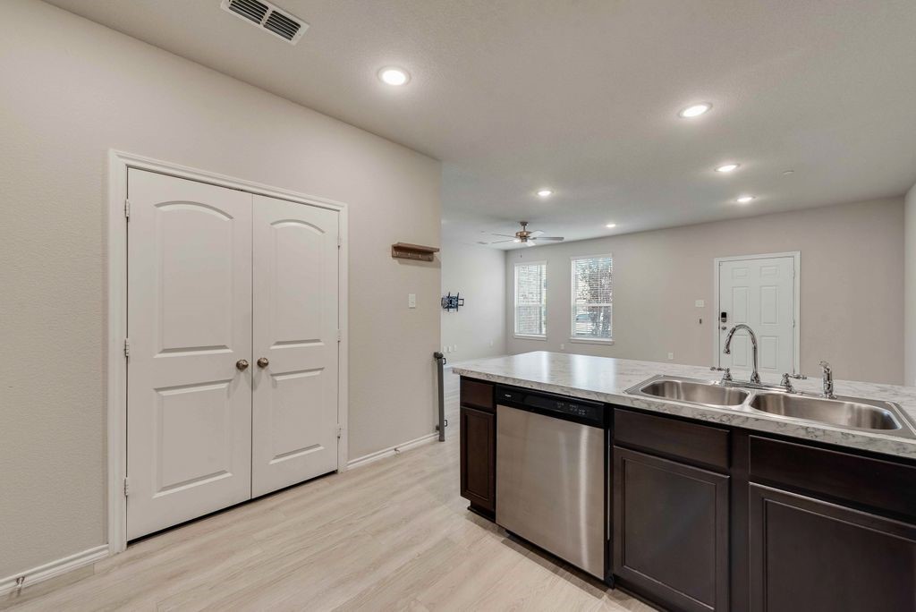 2224 Davenport Drive Denton TX 76207