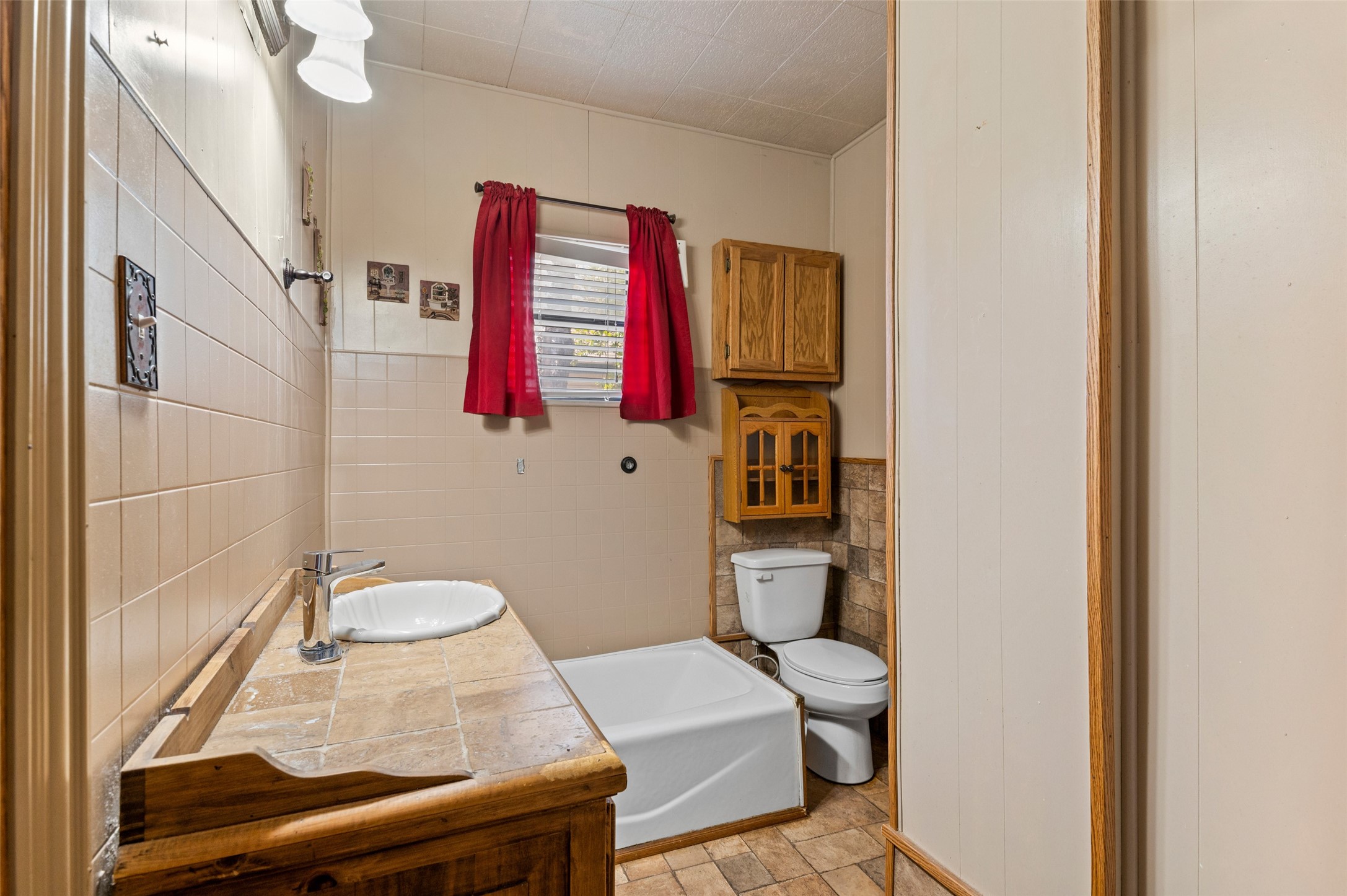 1309 W Bond Street Denison TX 75020
