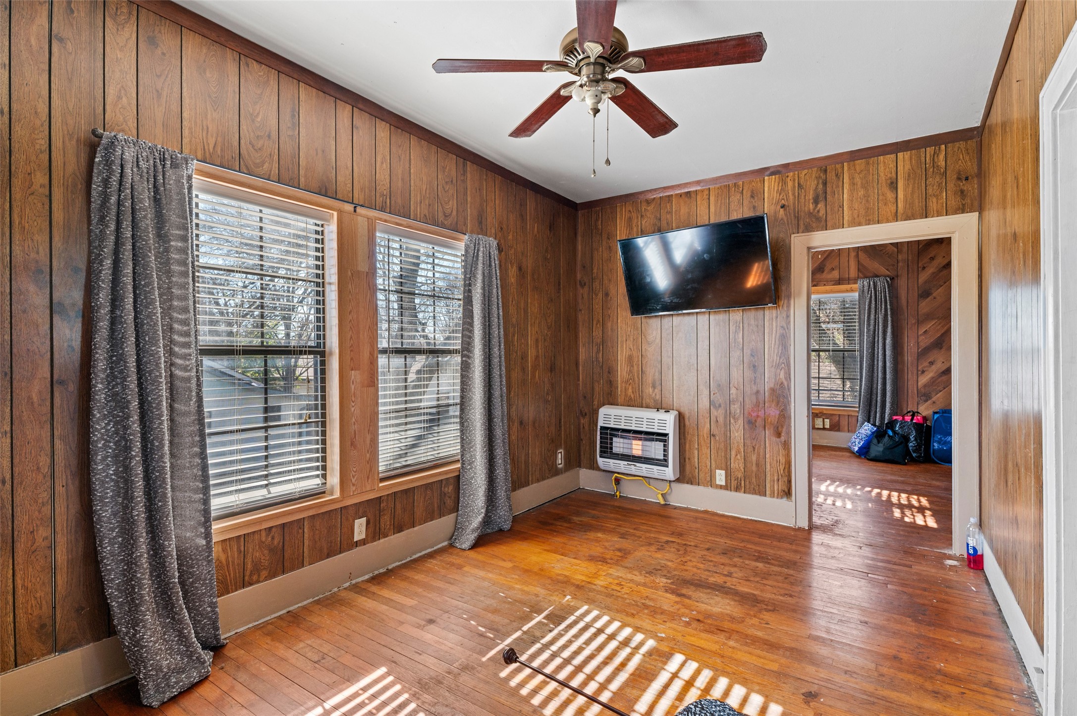 1309 W Bond Street Denison TX 75020