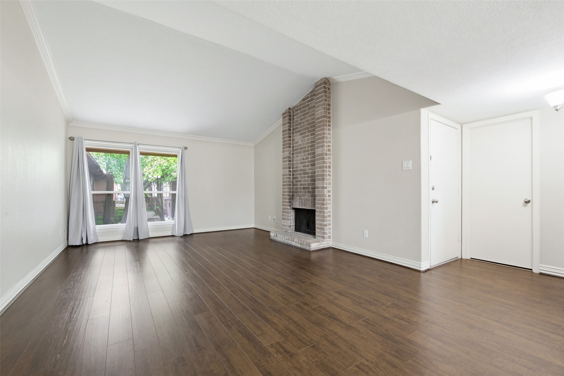 10556 High Hollows Drive Dallas TX 75230