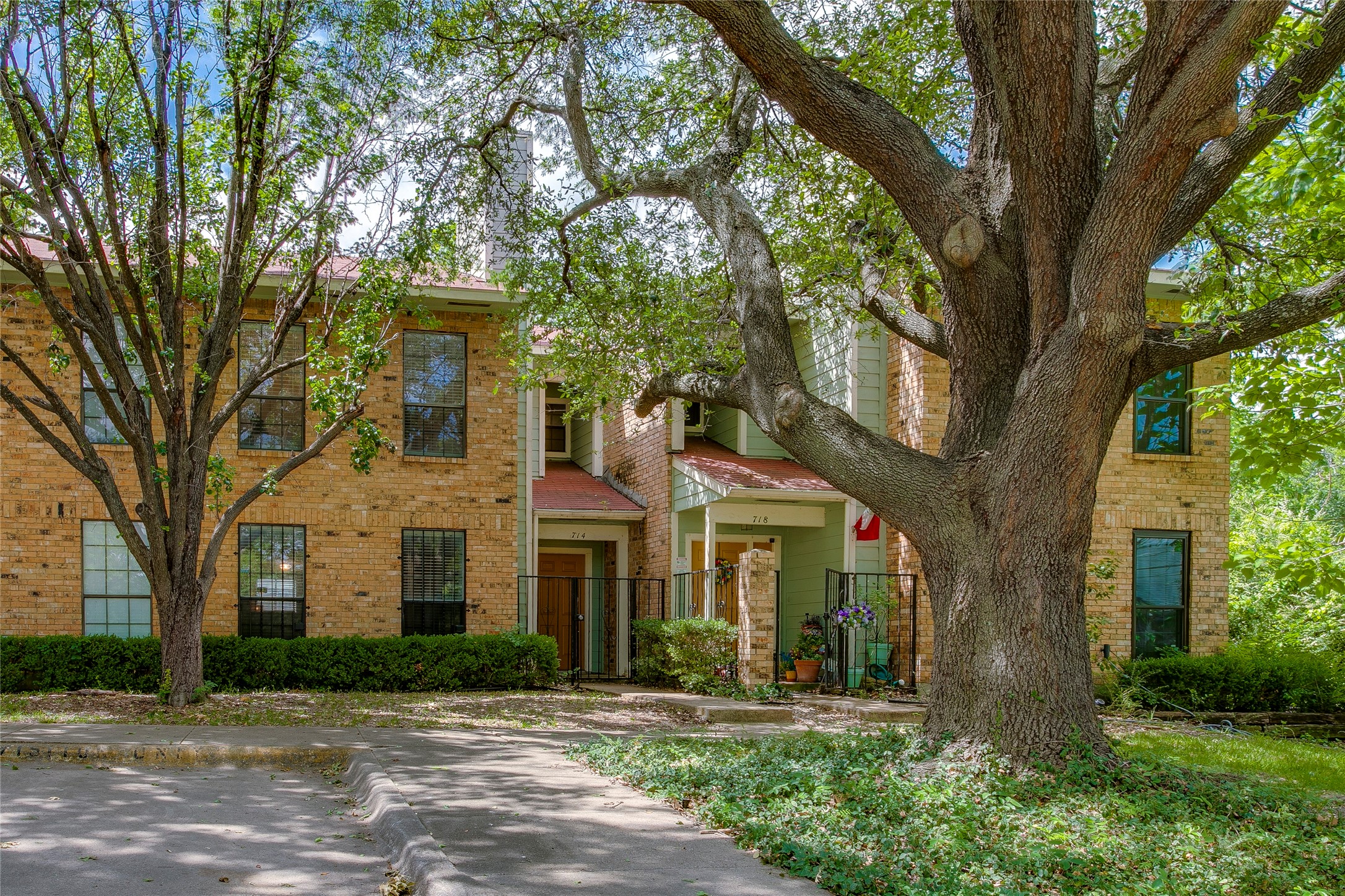 714 W Canty Street Dallas TX 75208