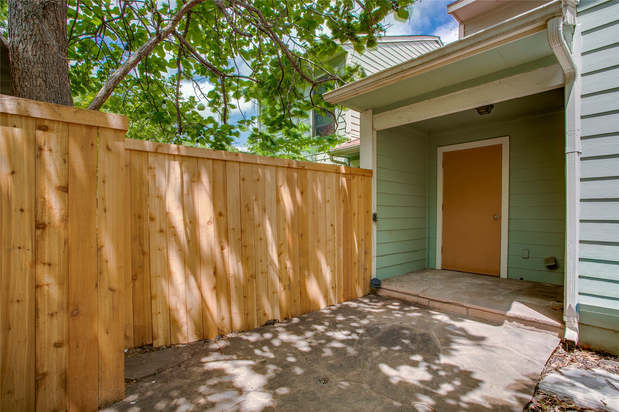 714 W Canty Street Dallas TX 75208