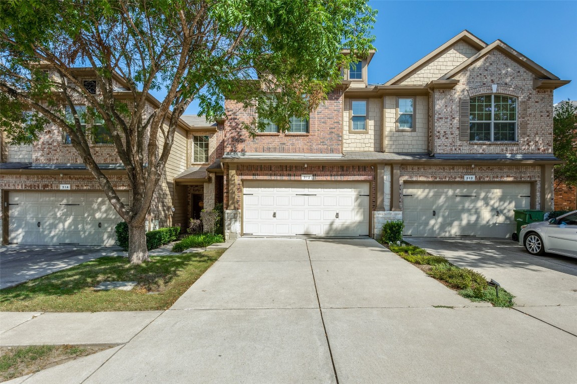 312 Ladyfern Way Garland TX 75040