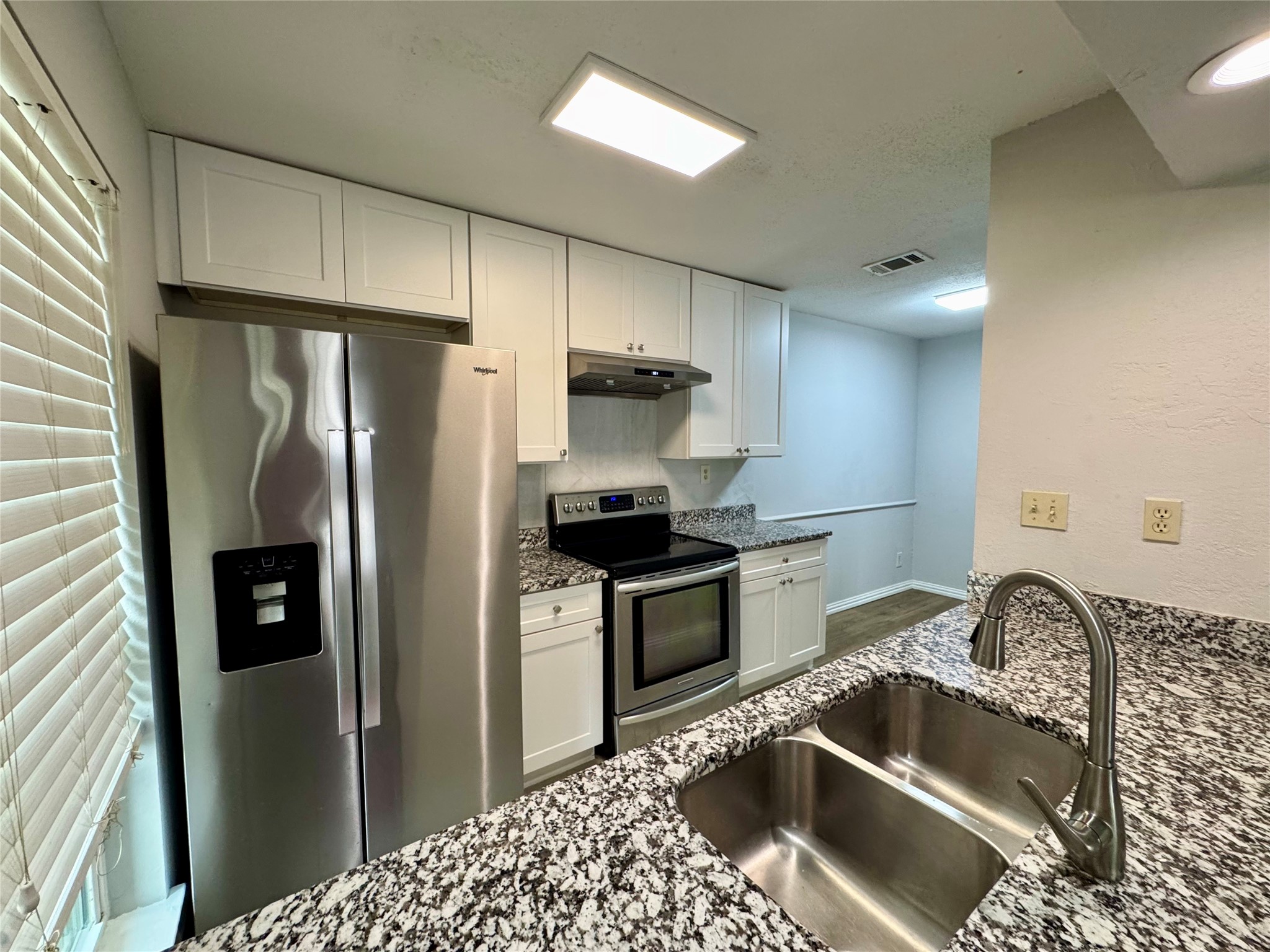 5981 Arapaho Road Dallas TX 75248