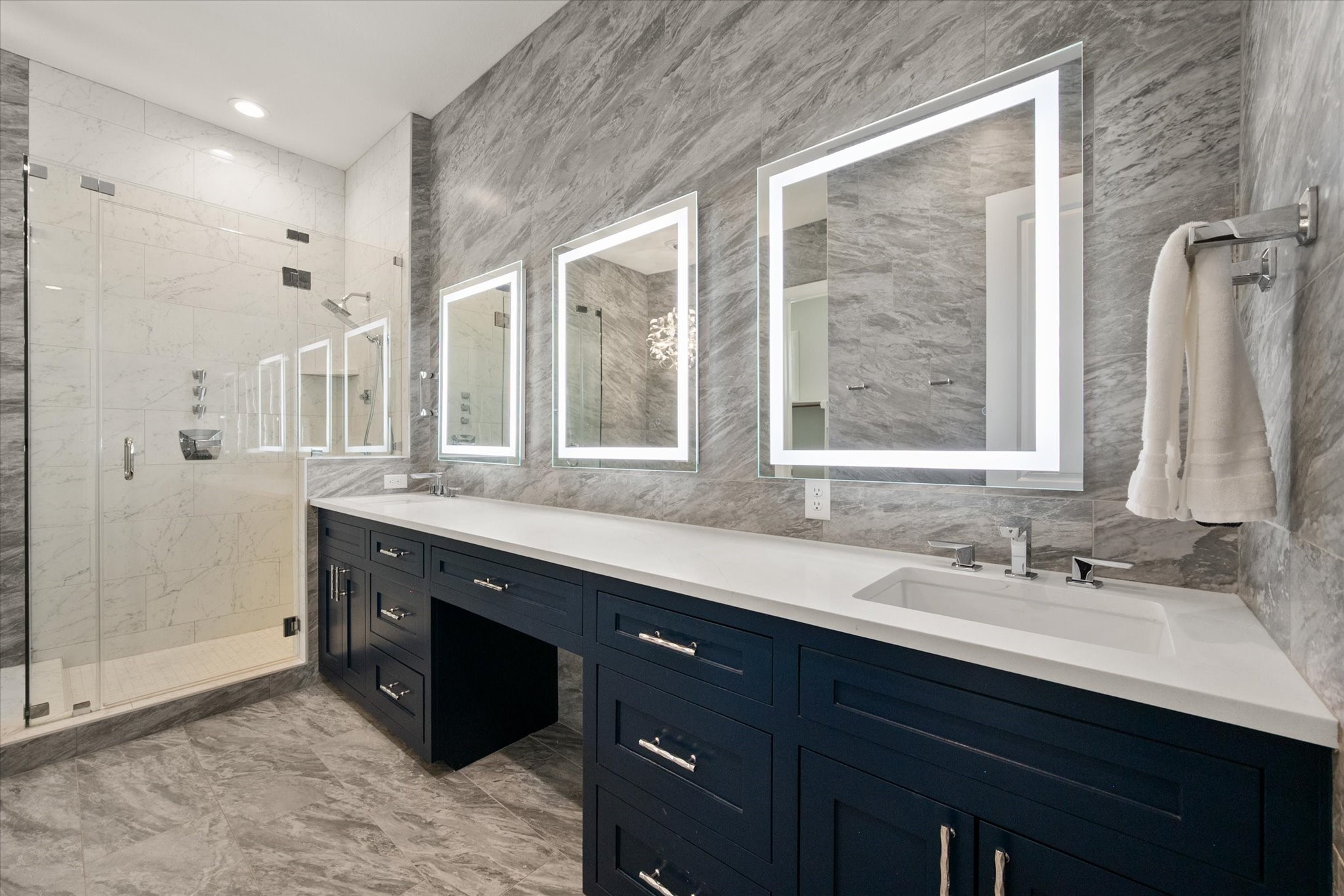 1207 Beaconsfield Lane Arlington TX 76011