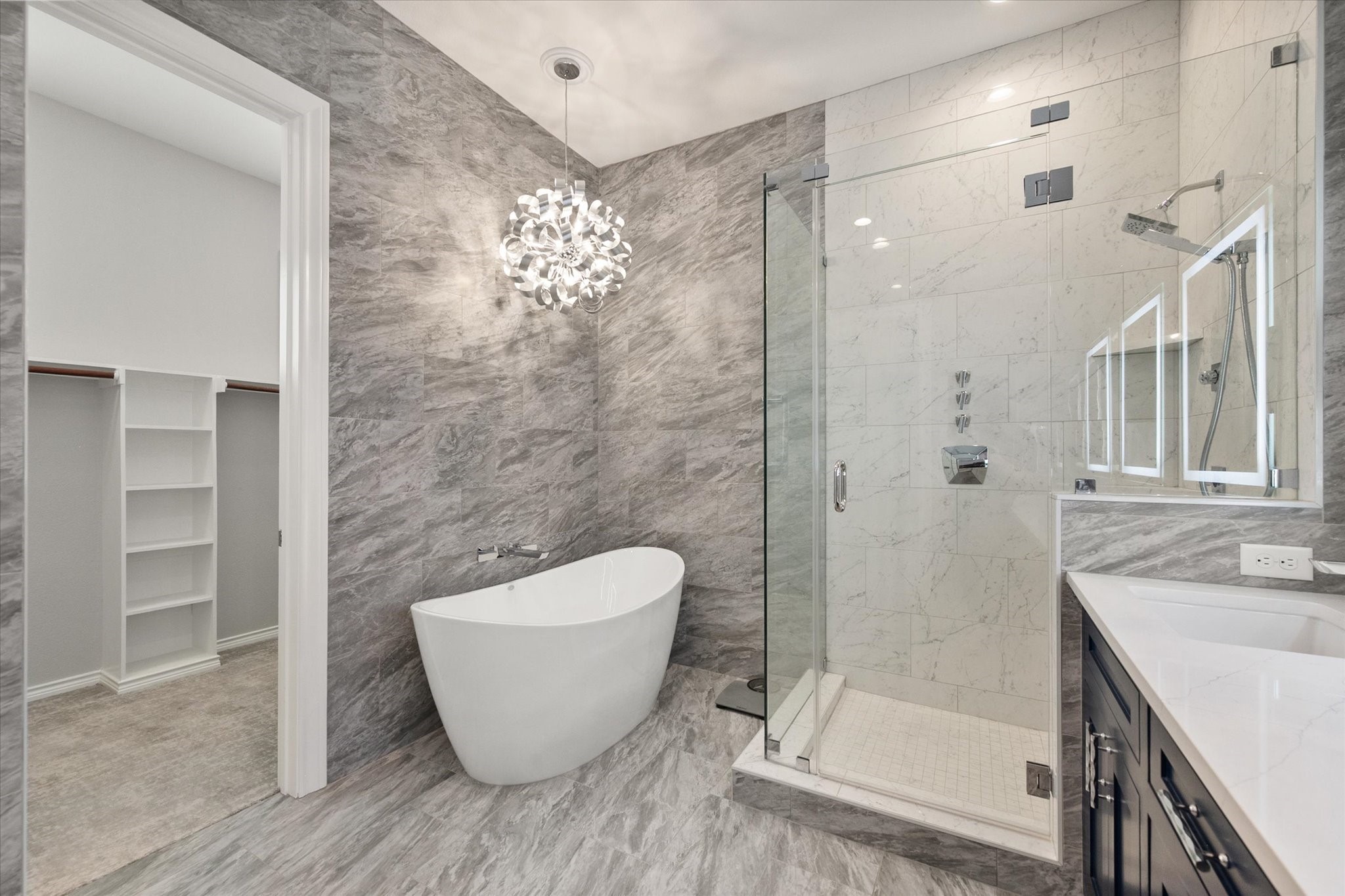 1207 Beaconsfield Lane Arlington TX 76011