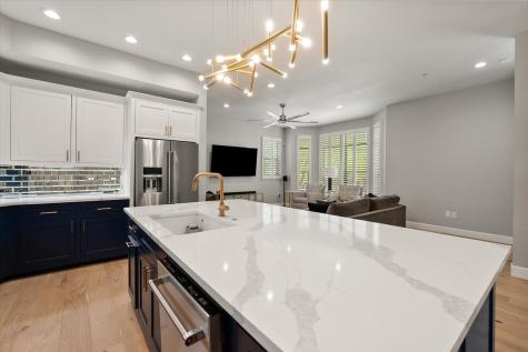 1207 Beaconsfield Lane Arlington TX 76011